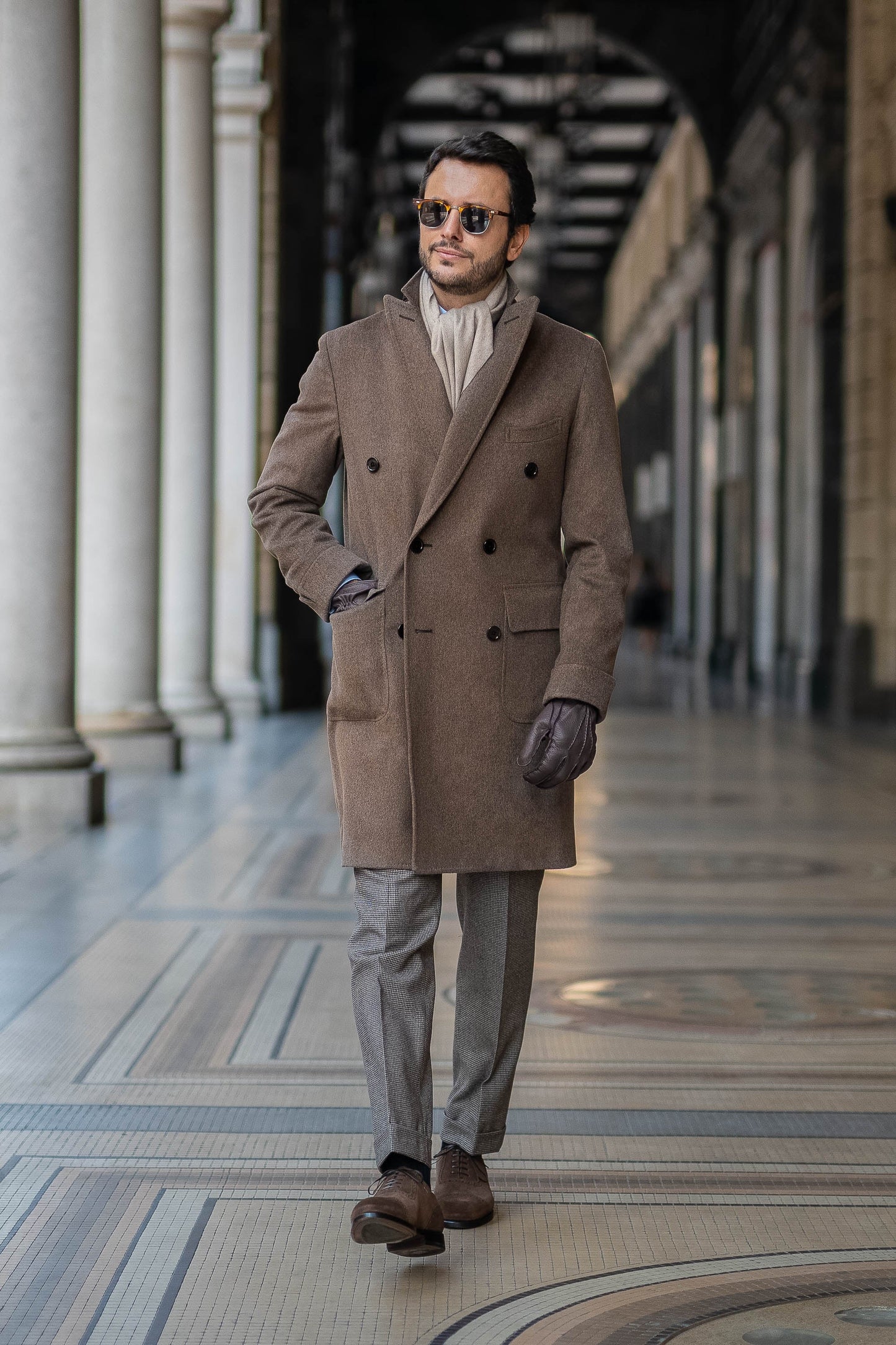 Loro Piana 羊毛灰褐色 Polo 衫——意大利制造