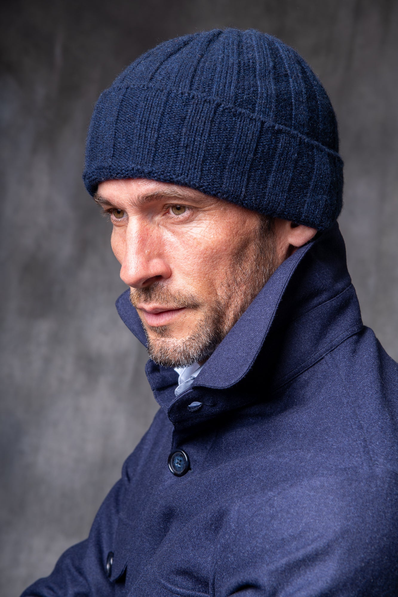 蓝色羊绒罗纹针织帽 - 意大利制造