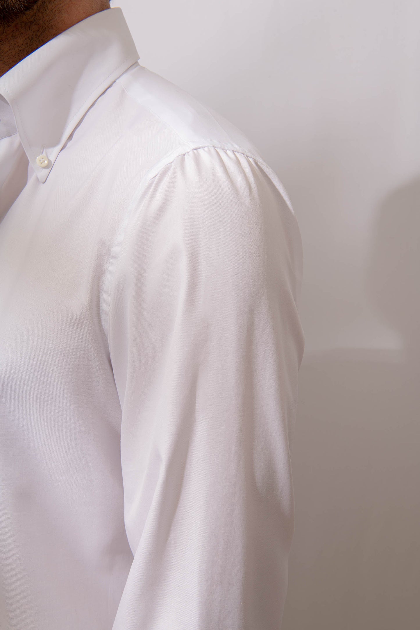 纽扣白衬衫“Sartoriale 系列”- 意大利制造