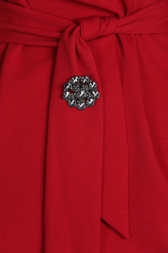 YATELL 短款连衣裙 m.3/4 卷曲后背垂饰加腰带配胸针