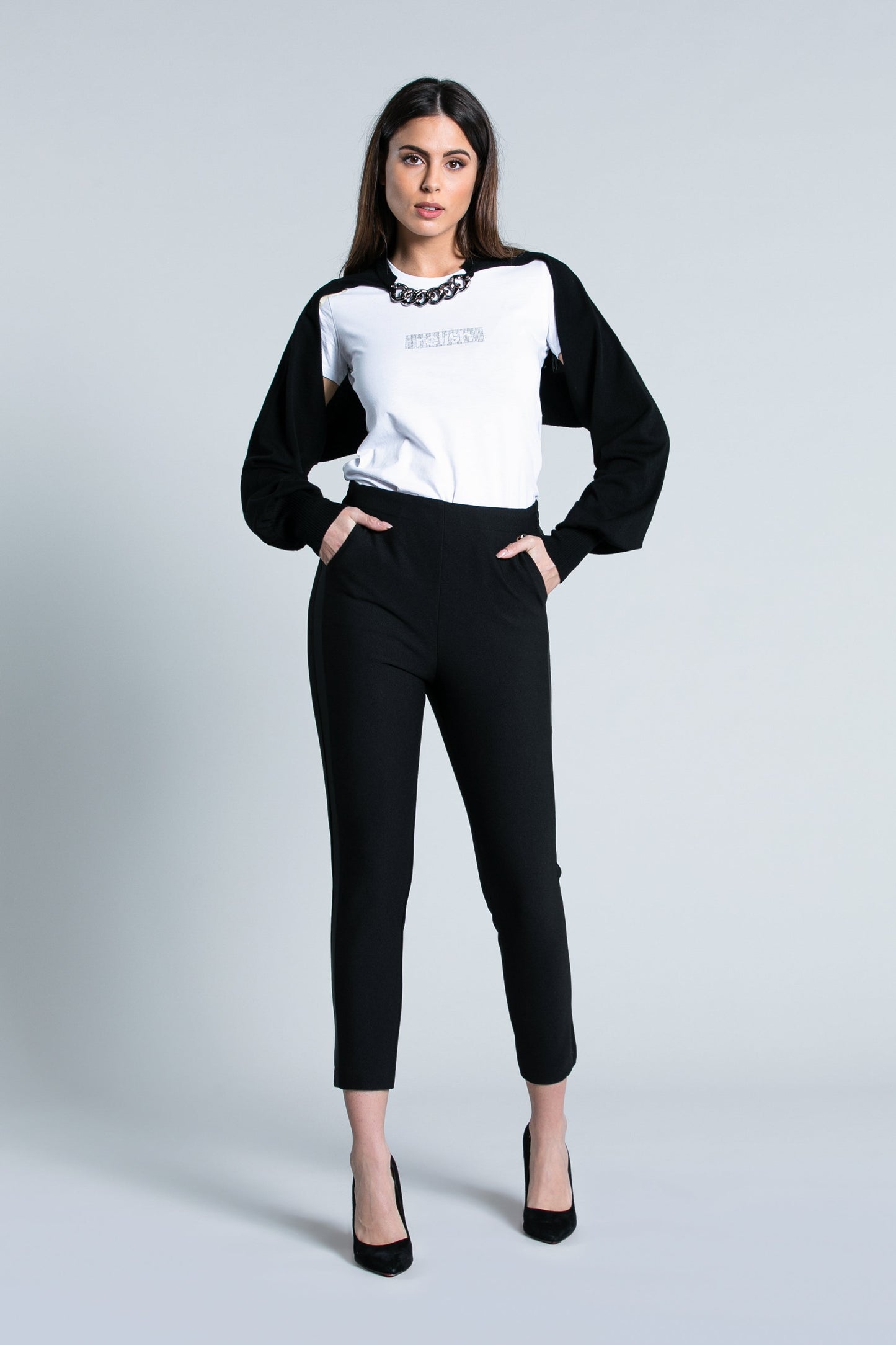 RYAN 水钻半袖 T 恤