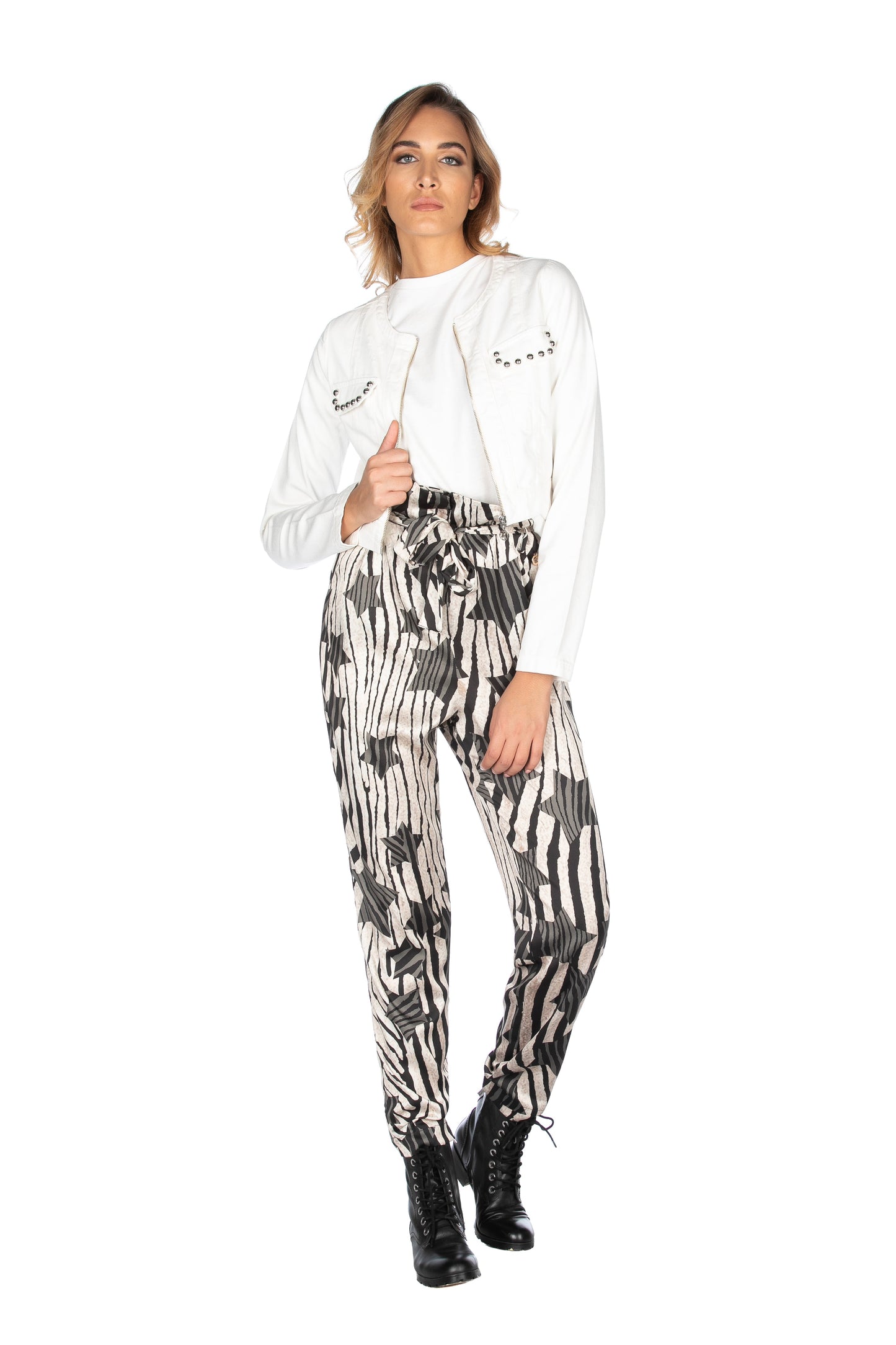 TRAMONSA 纸袋裤,配以动物印花和星星图案腰带和口袋