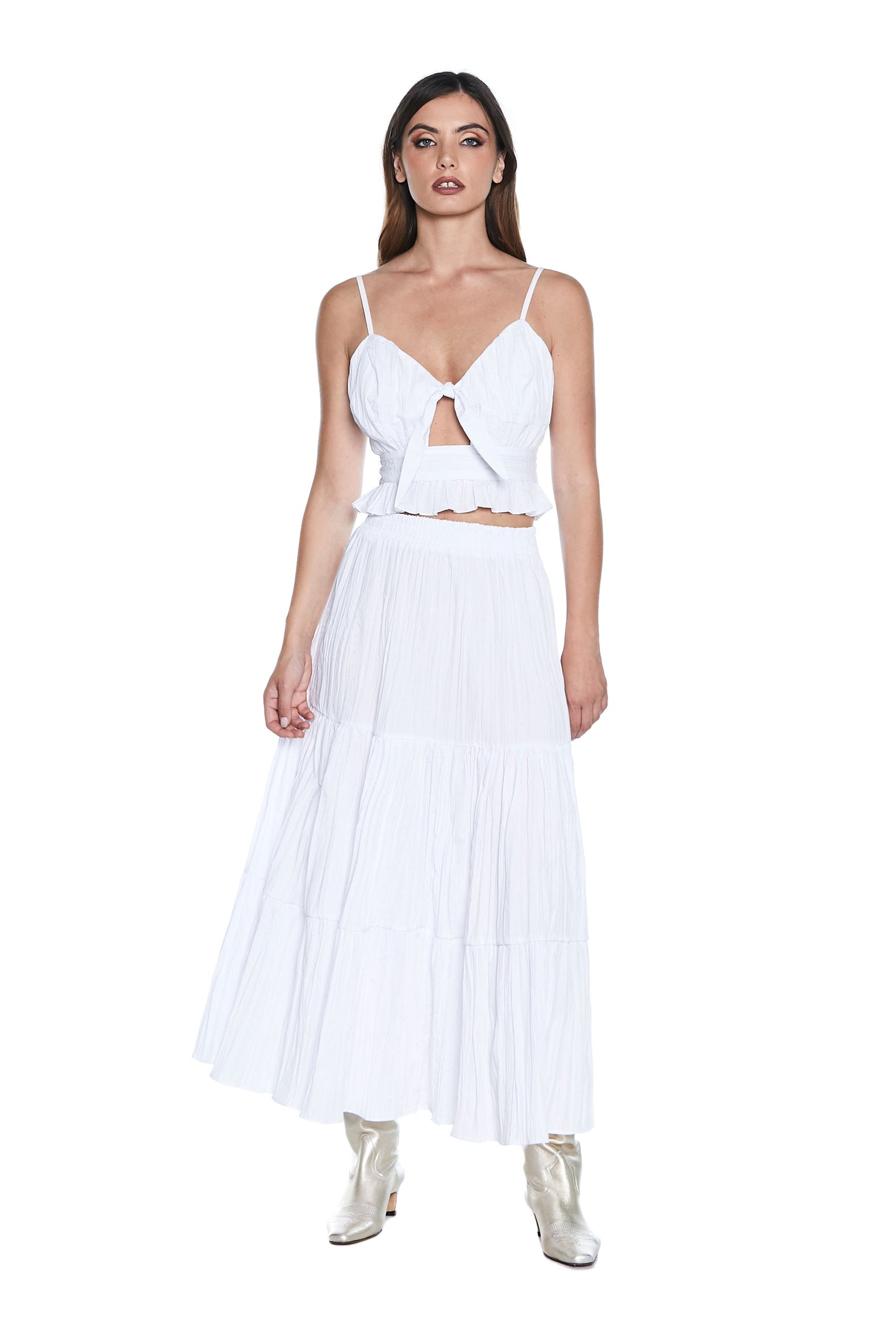 Crop-Top BONNI sc.cuore 配胸带,底部有荷叶边,褶皱效果