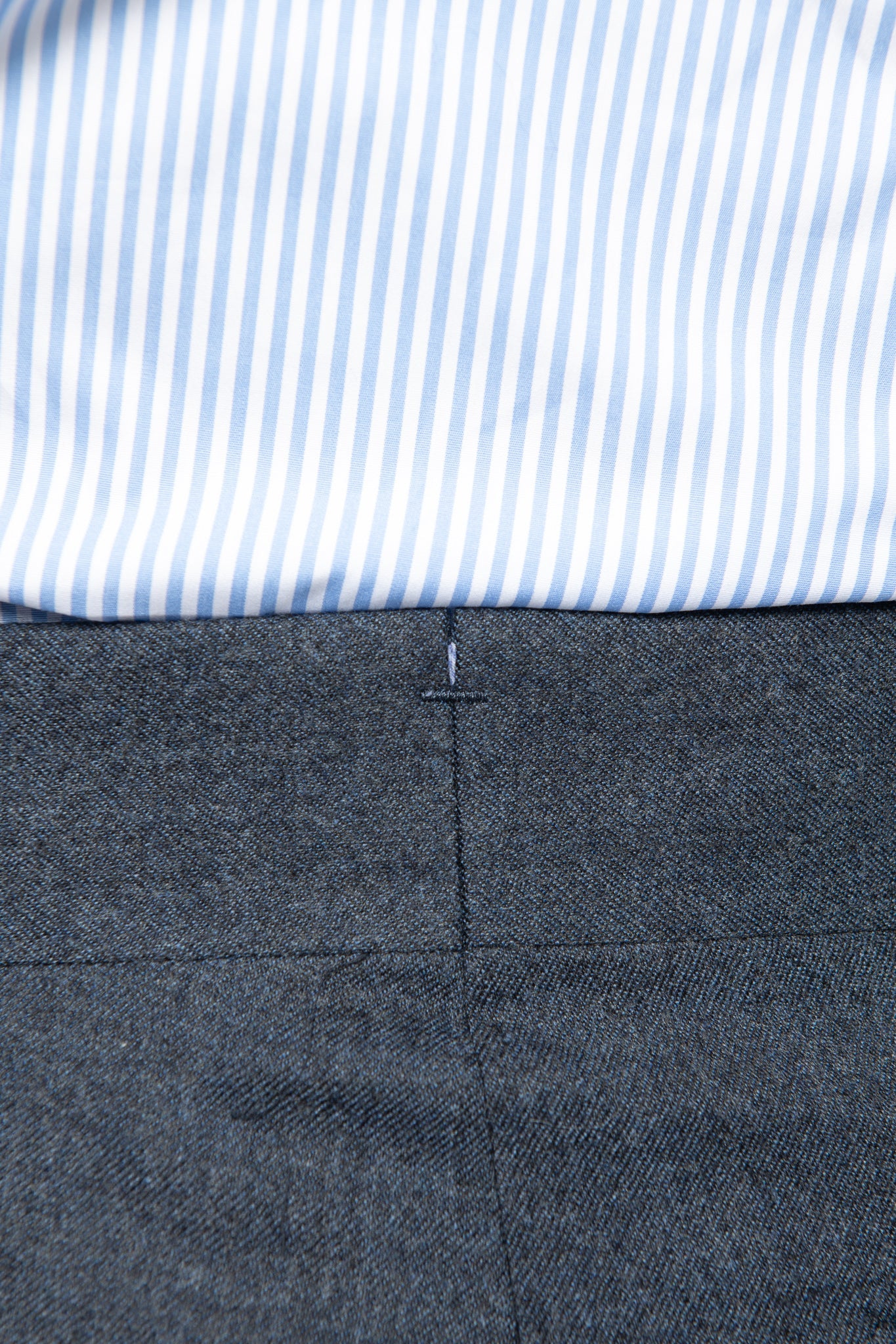 Avio 法兰绒长裤“Soragna Capsule Collection”——意大利制造