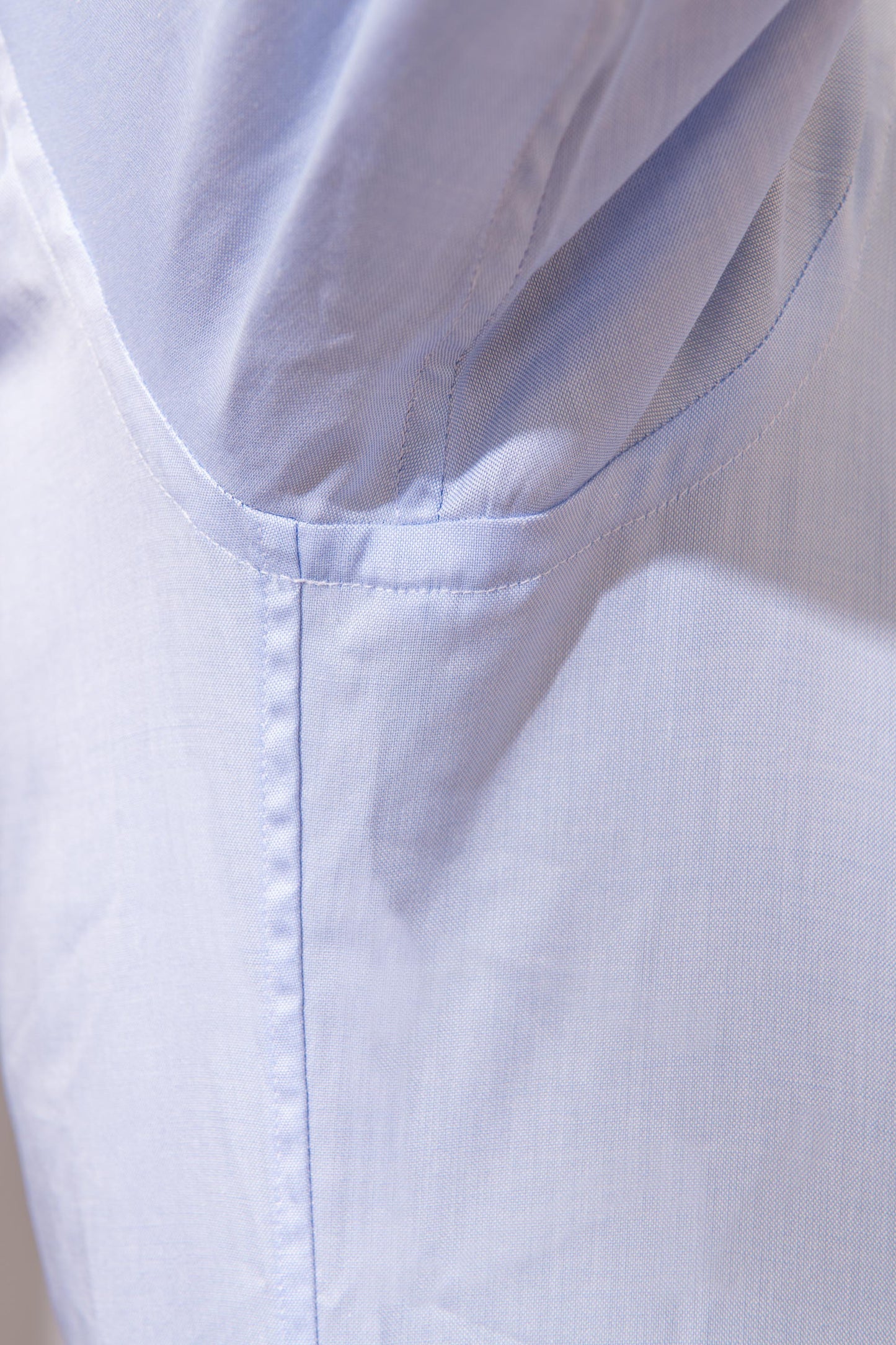 浅蓝色系扣衬衫 “Sartoriale 系列” - 意大利制造