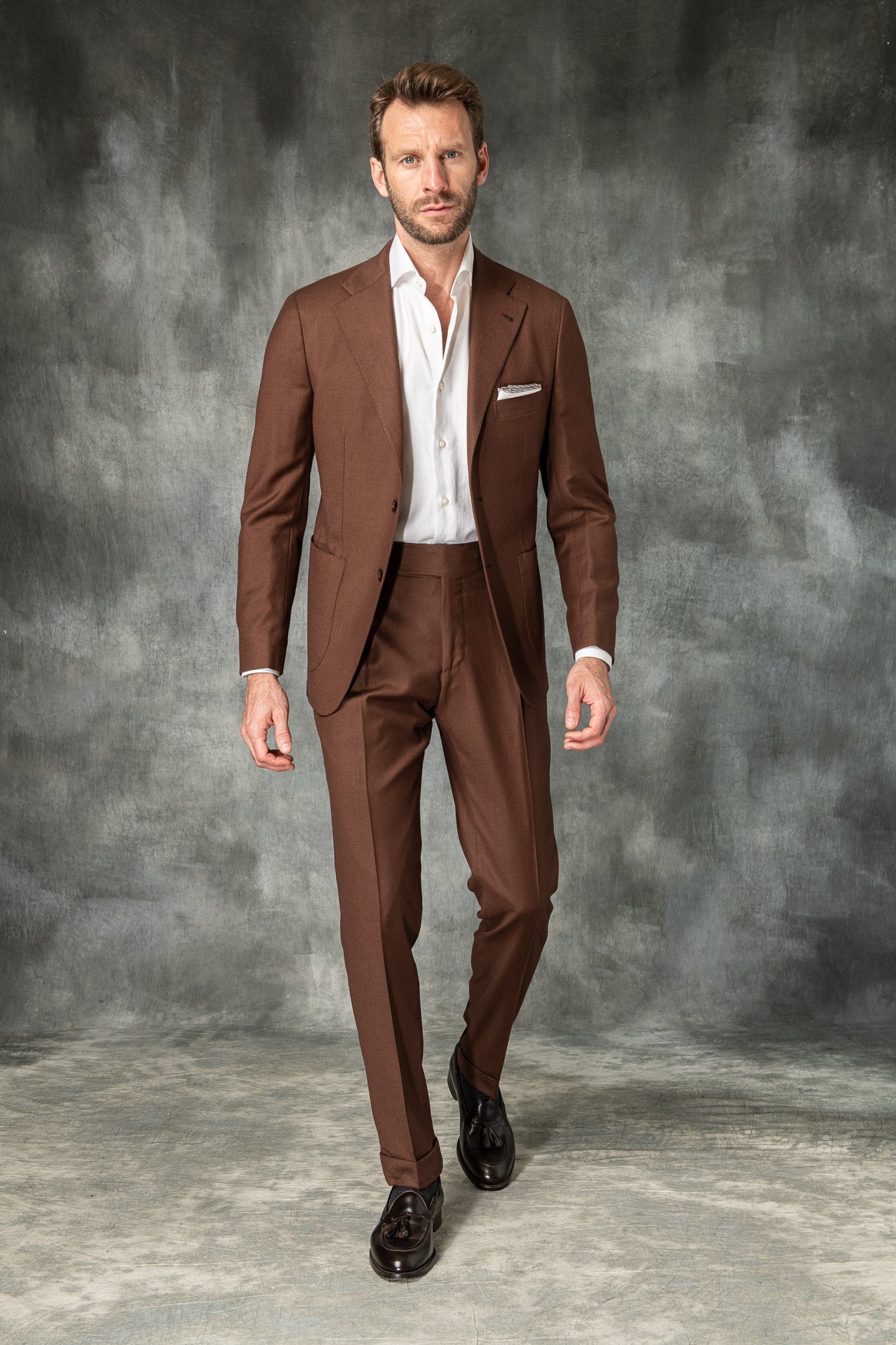 干邑色法兰绒长裤“Soragna Capsule Collection”——意大利制造