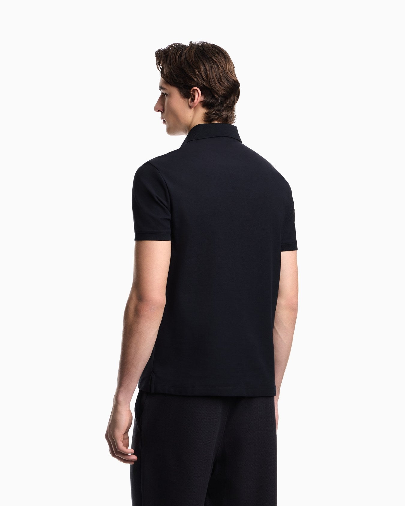Armani T恤