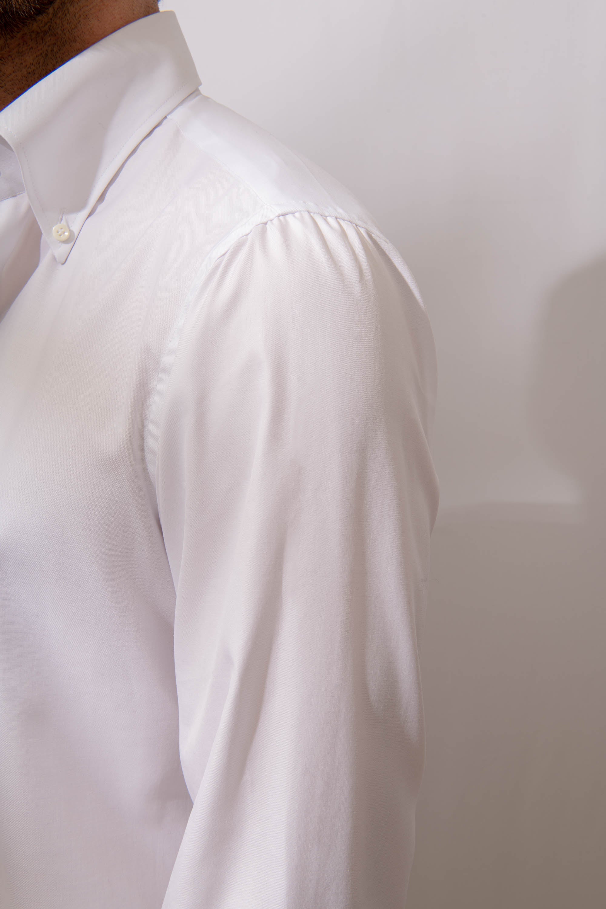 纽扣白衬衫“Sartoriale 系列”- 意大利制造