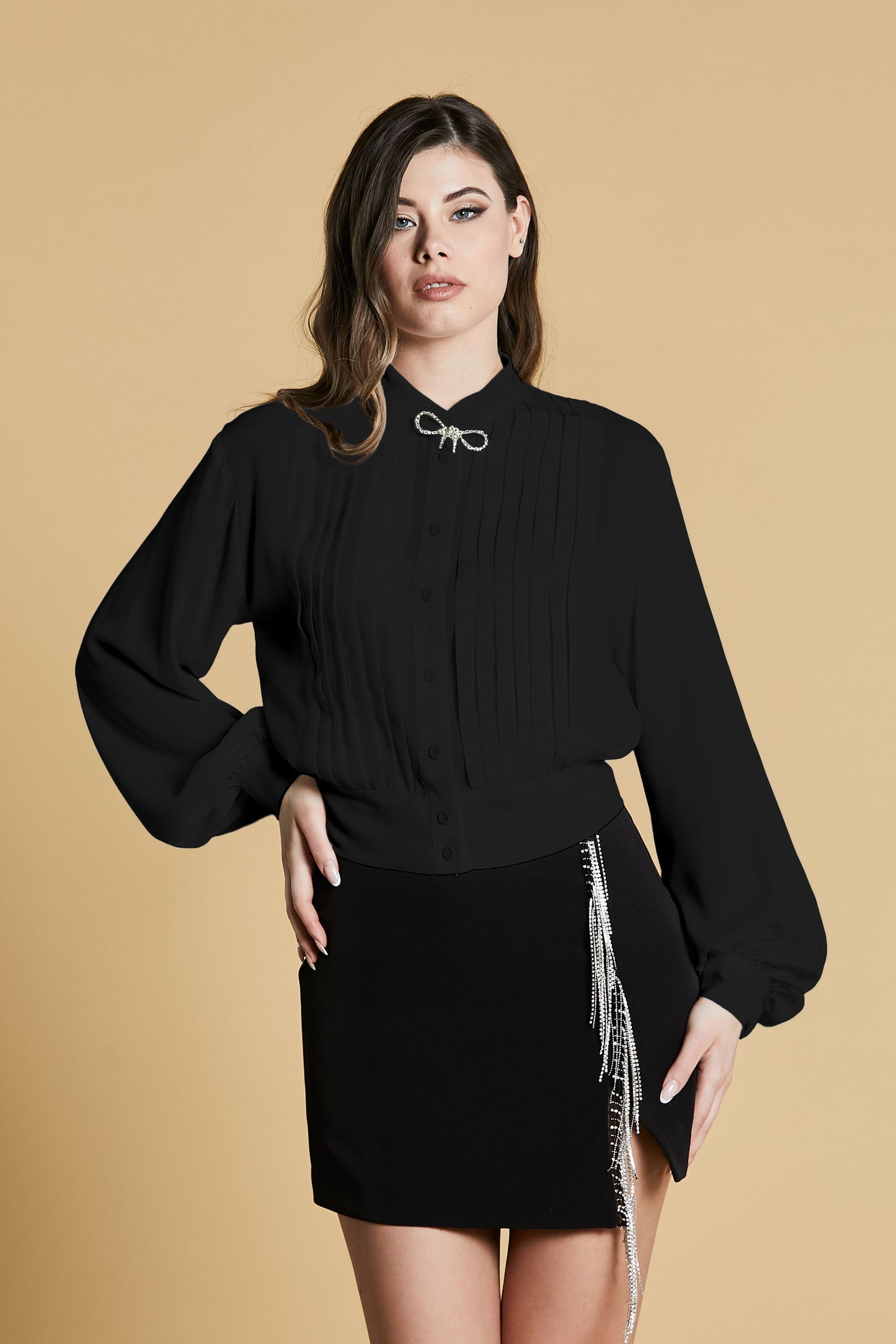 MOUS SHIRT 短款灯笼袖韩版立领百褶加水钻胸针