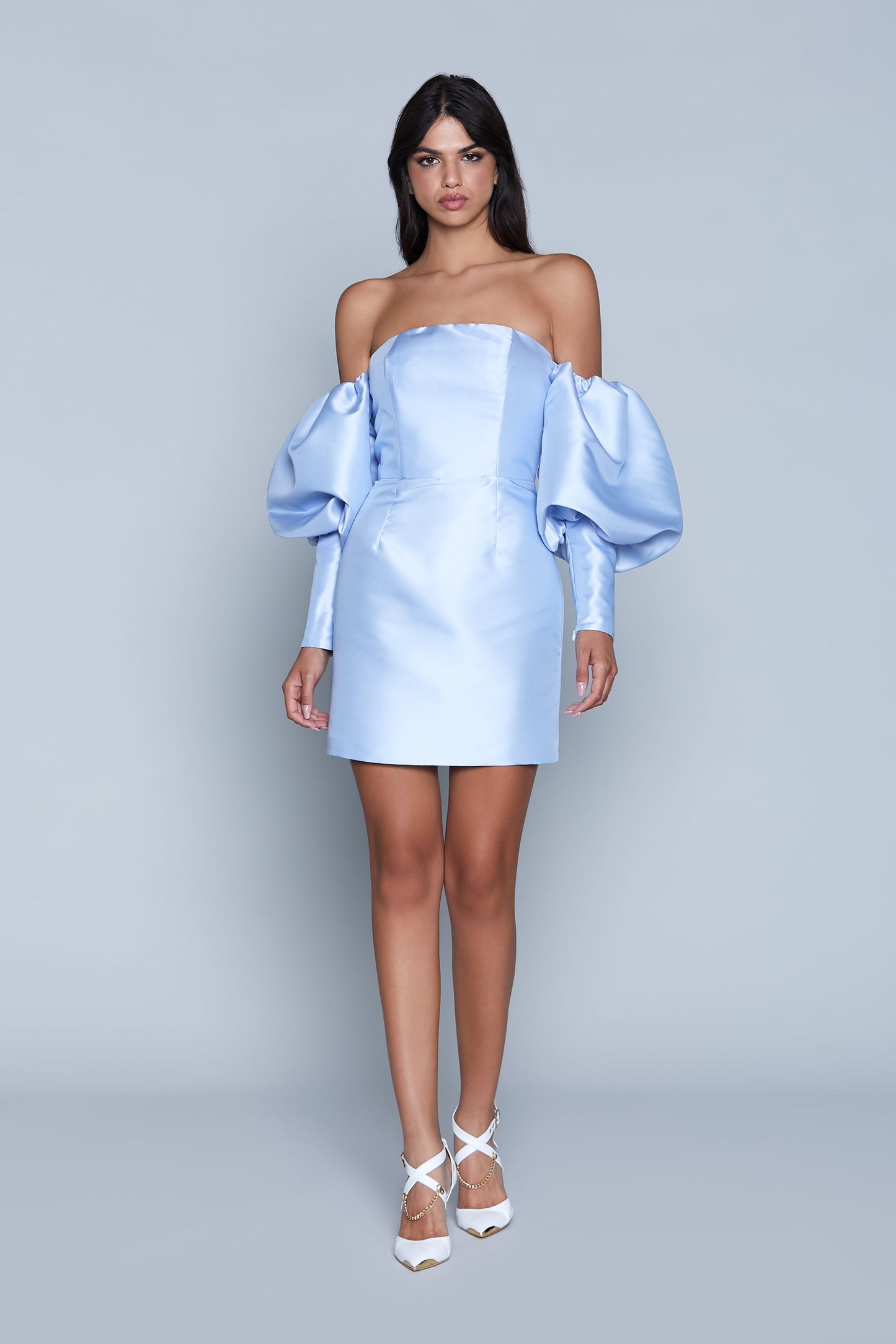 SUGAR 短款灯笼袖长船领连衣裙