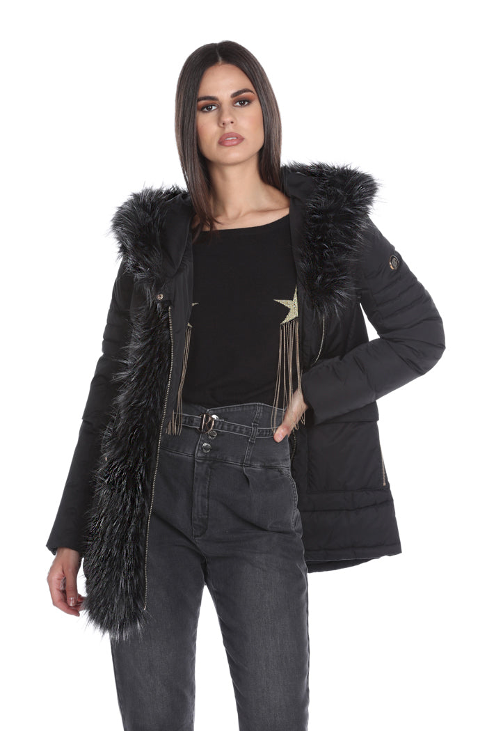 SONYS 长袖羽绒服，带口袋加兜帽加抽绳加人造皮草细节