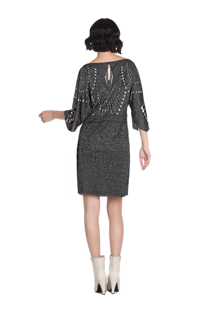 WORMTAIL 短款连衣裙 3/4 米宽蝙蝠领饰有亮片应用