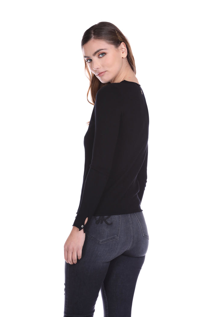 SIGAS 长袖毛衣，宝石纽扣领口带舷窗