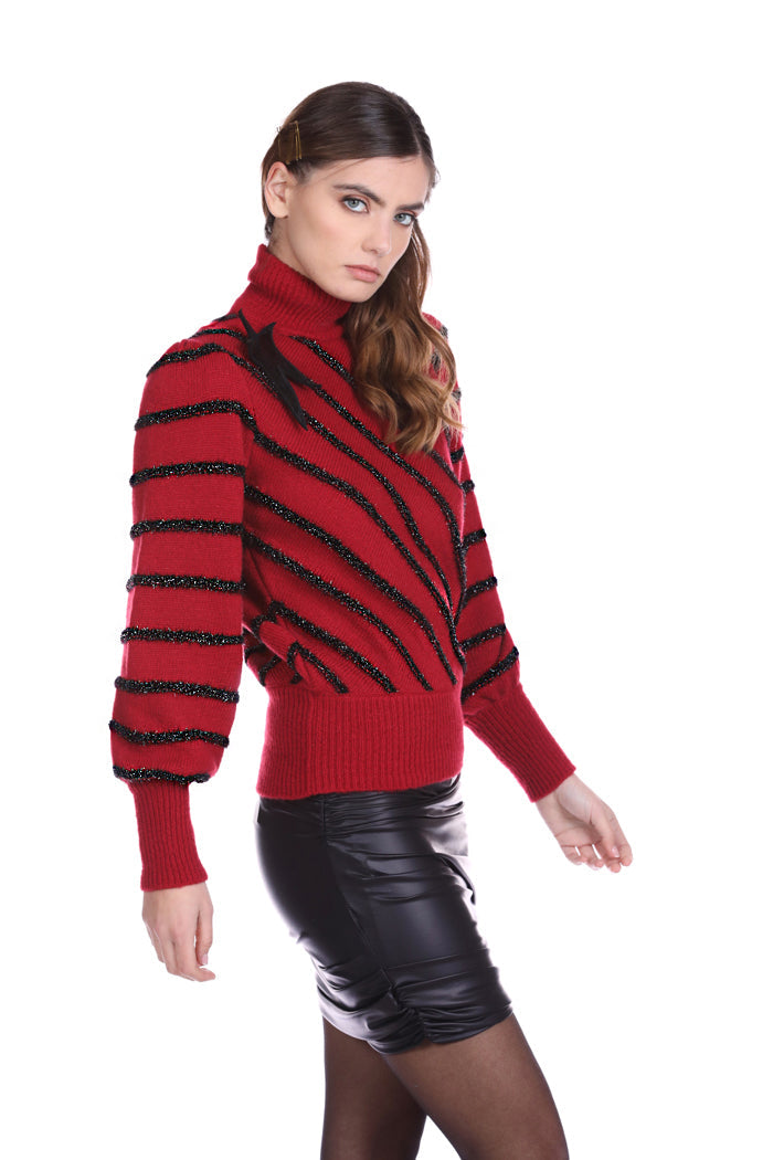 TROCED 金银丝细节加星星胸针长袖气球高领毛衣