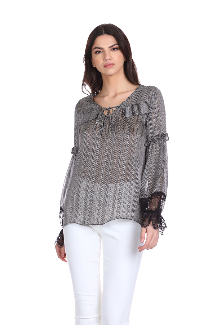 STEVIU 长袖衬衫，带荷叶边和蕾丝嵌花，带蕾丝和卢勒克斯人字形翻盖