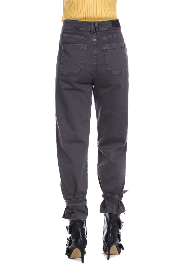 WURT 高腰长裤，配口袋加底带