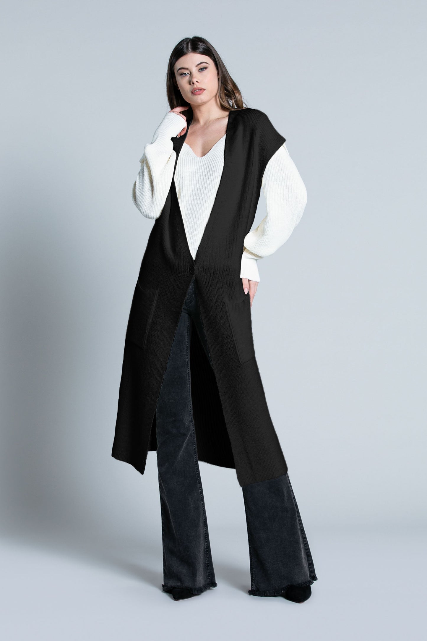 SCOSA 开衫半袖翻盖长款开衫，底部有口袋和开衩