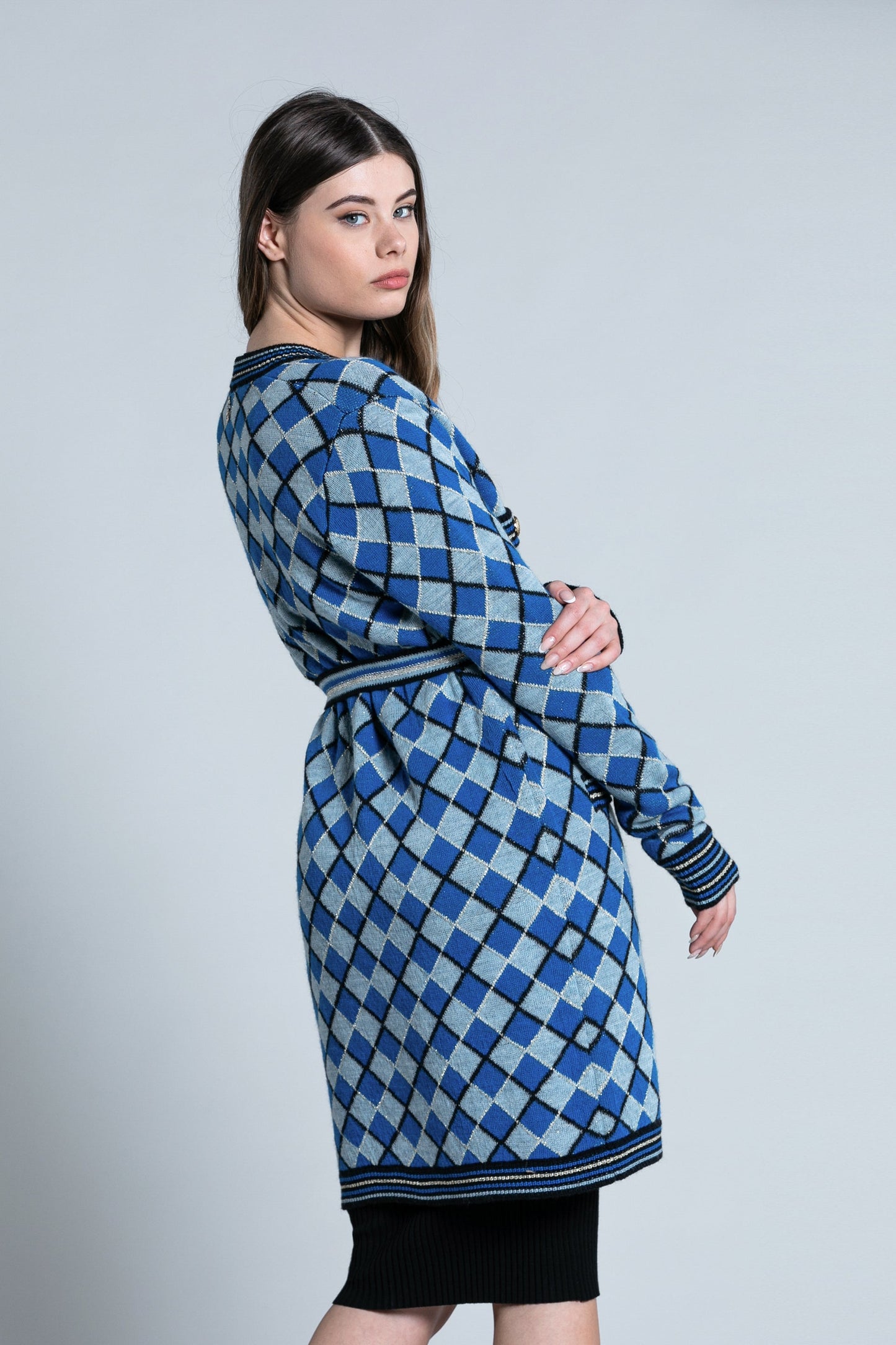 SHAN 翻盖长袖开衫加多色菱形纽扣加卢勒克斯