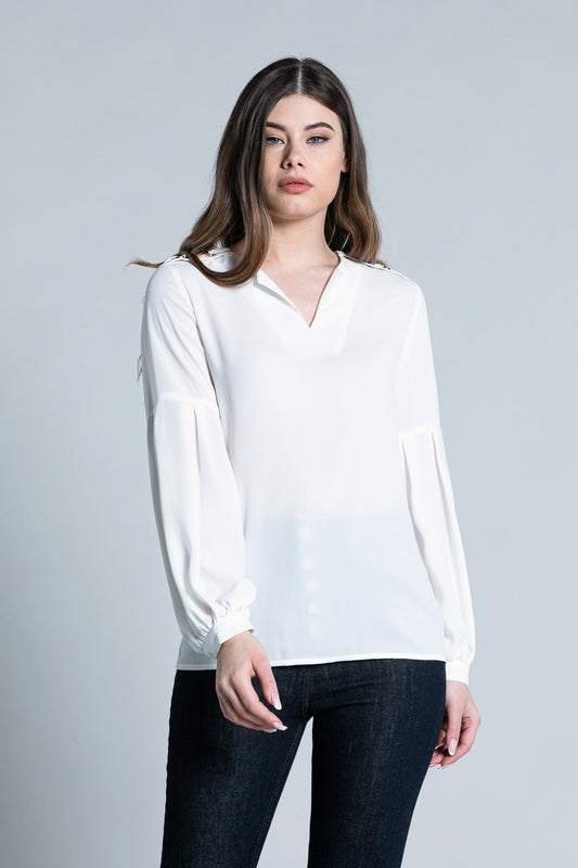 SELOR 长袖衬衫，带假褶雅培。骑行带扣的更多细节