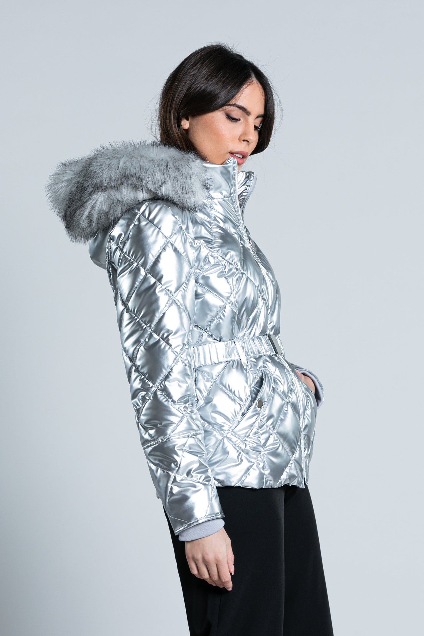 SPORTYU 长袖羽绒服，带兜帽和可拆卸人造毛皮。 plus Belt plus ts 钻石 imp