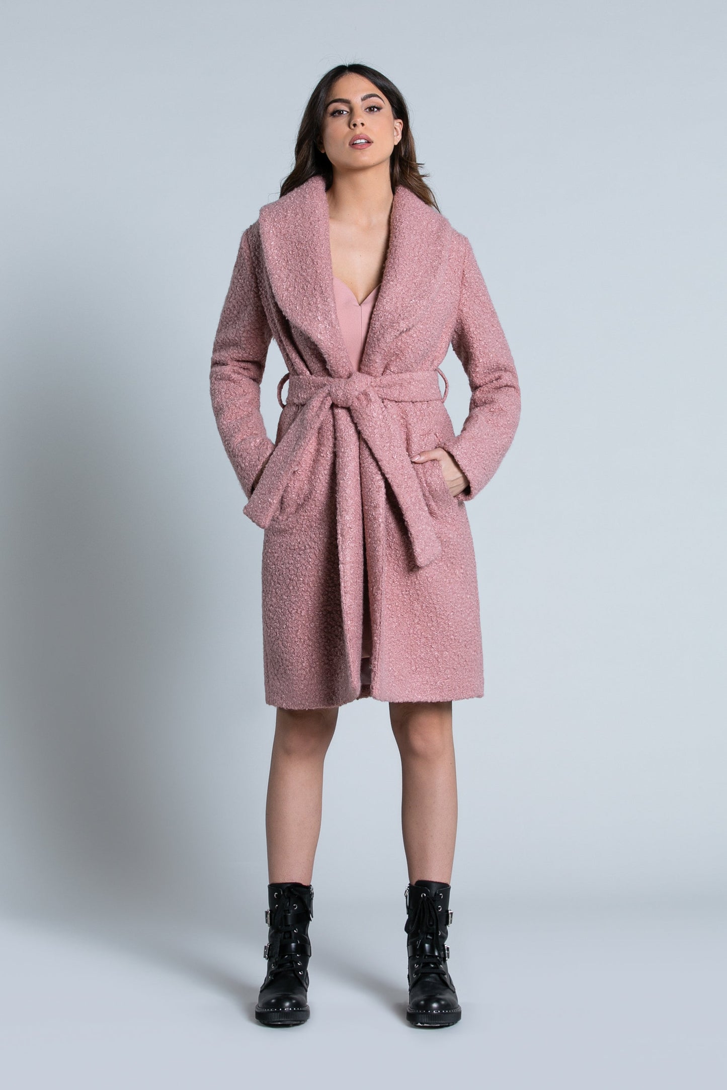 ROBO外套长袖披肩领带口袋加泰迪熊腰带