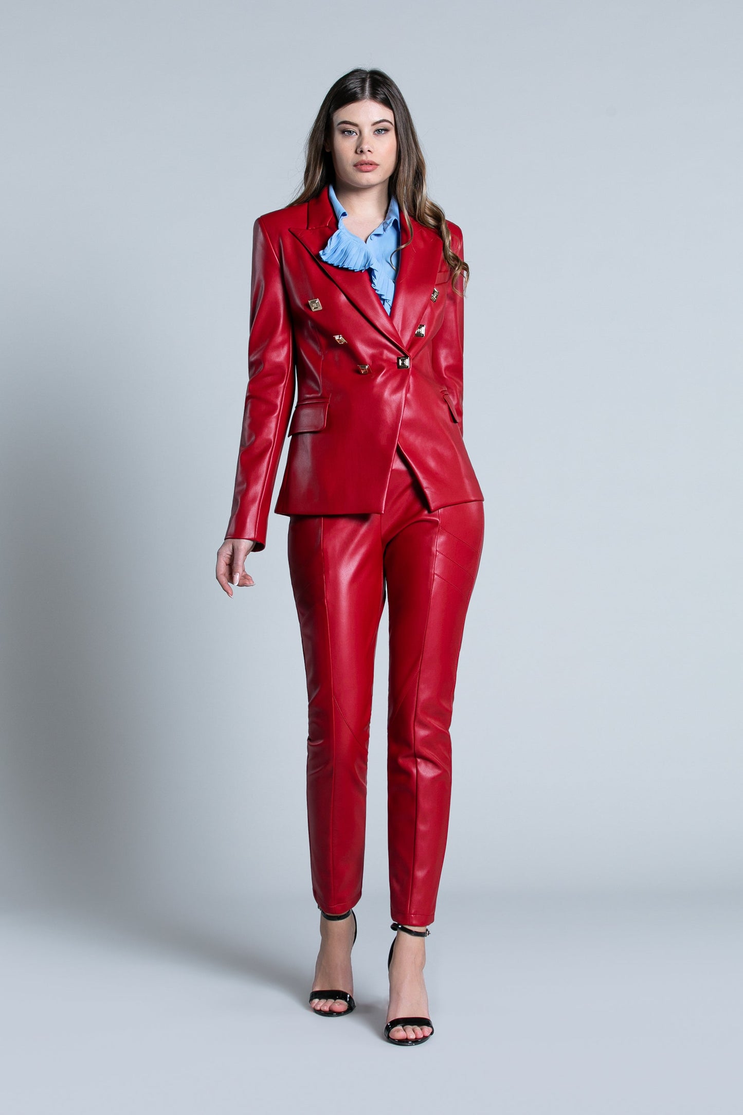 MAUO 双排扣长袖夹克，配以金色纽扣和人造皮口袋