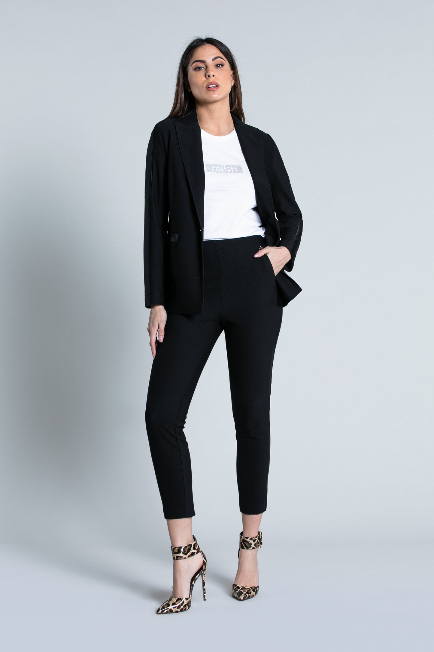 TERF 弹力缎面廓形加法式口袋高腰长裤