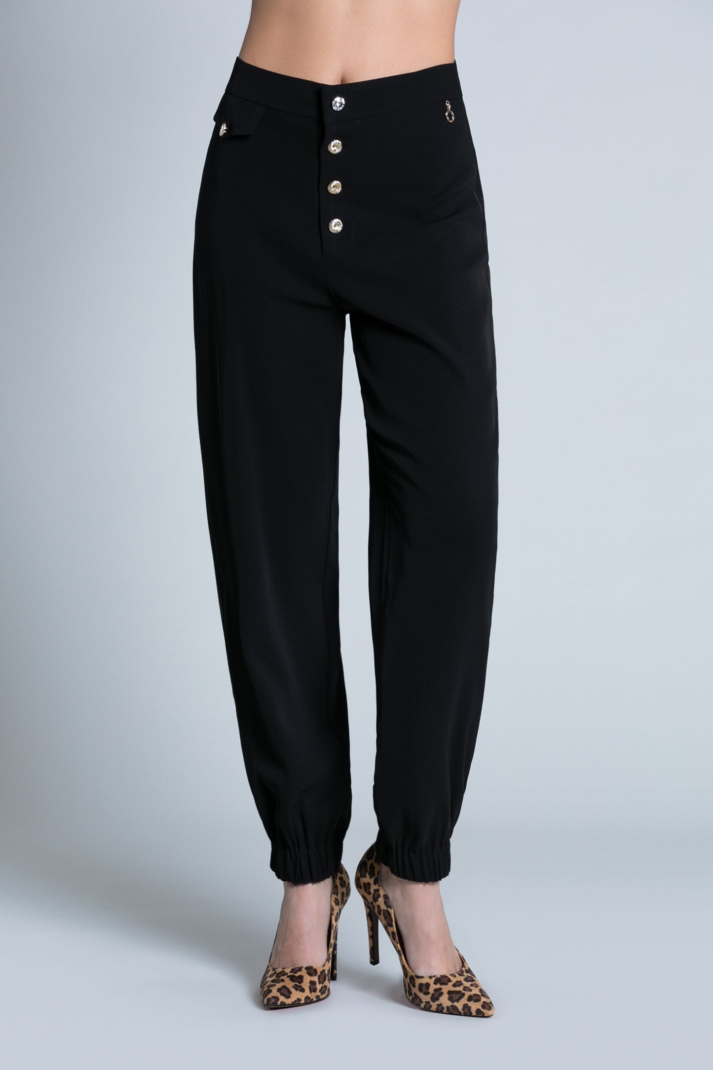 Pantalone CATTLES vita alta con bottoni oro più gioiello più elastico al fondo