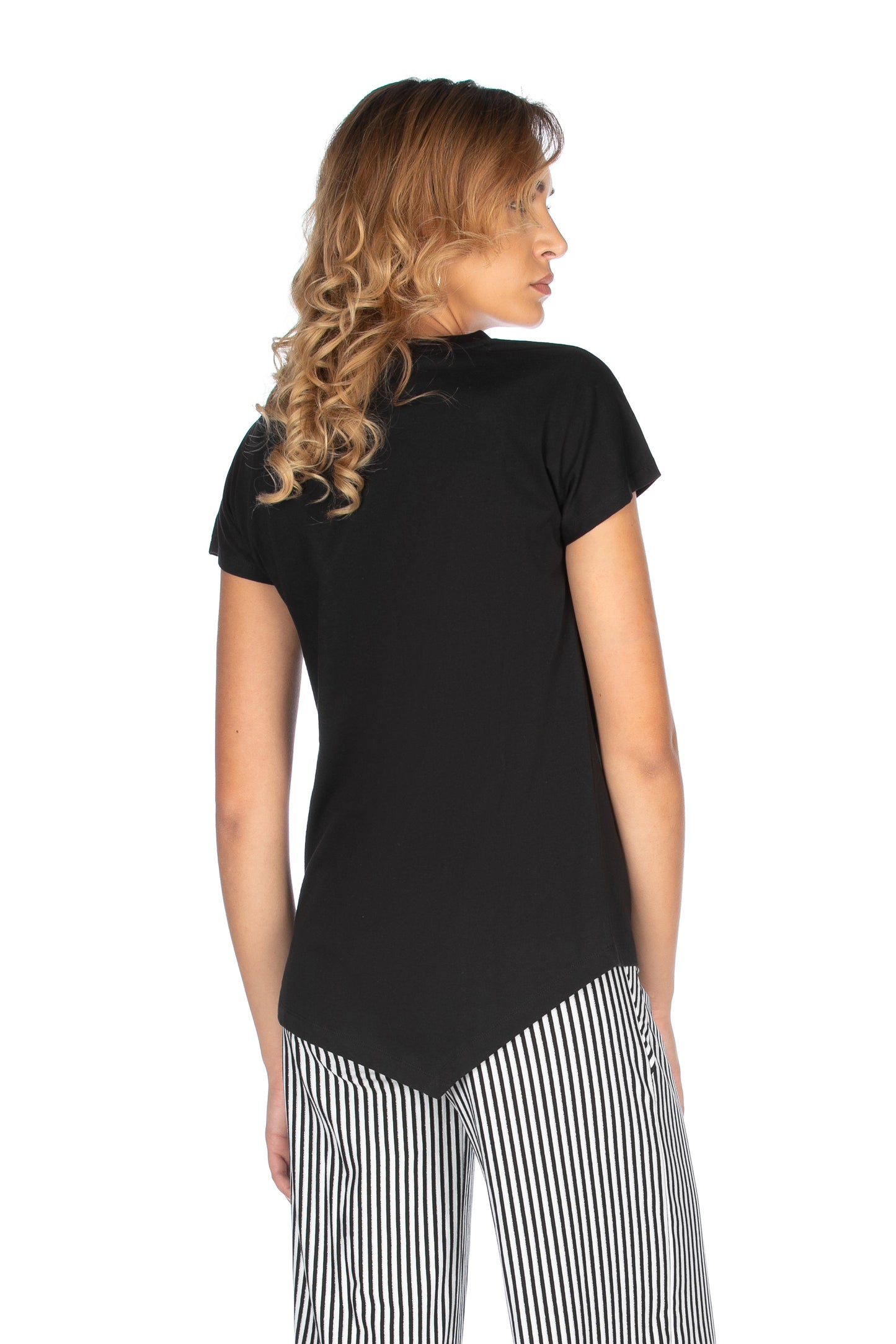 TERGNA 带口袋和亮片的半袖 T 恤