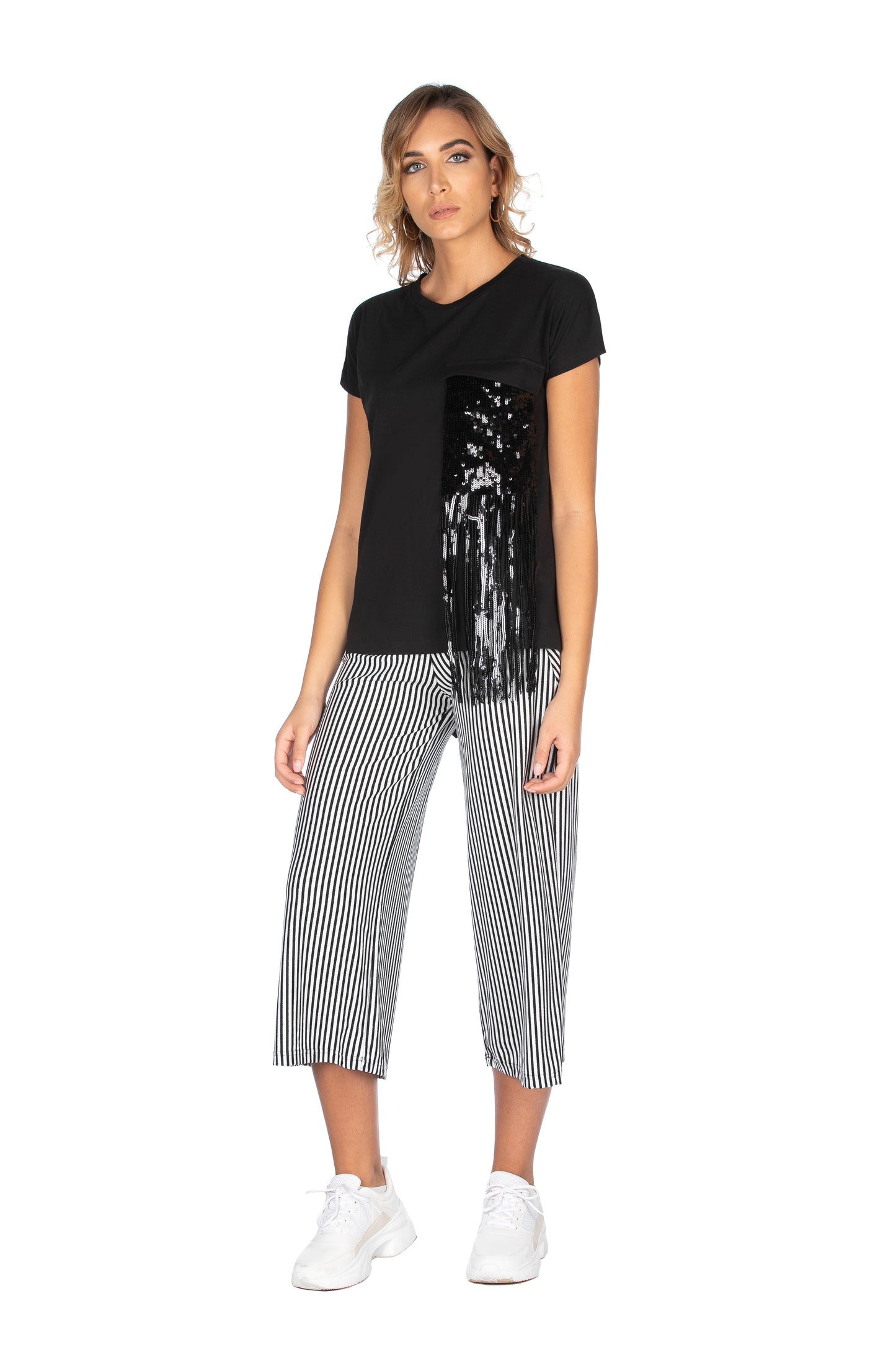 TERGNA 带口袋和亮片的半袖 T 恤