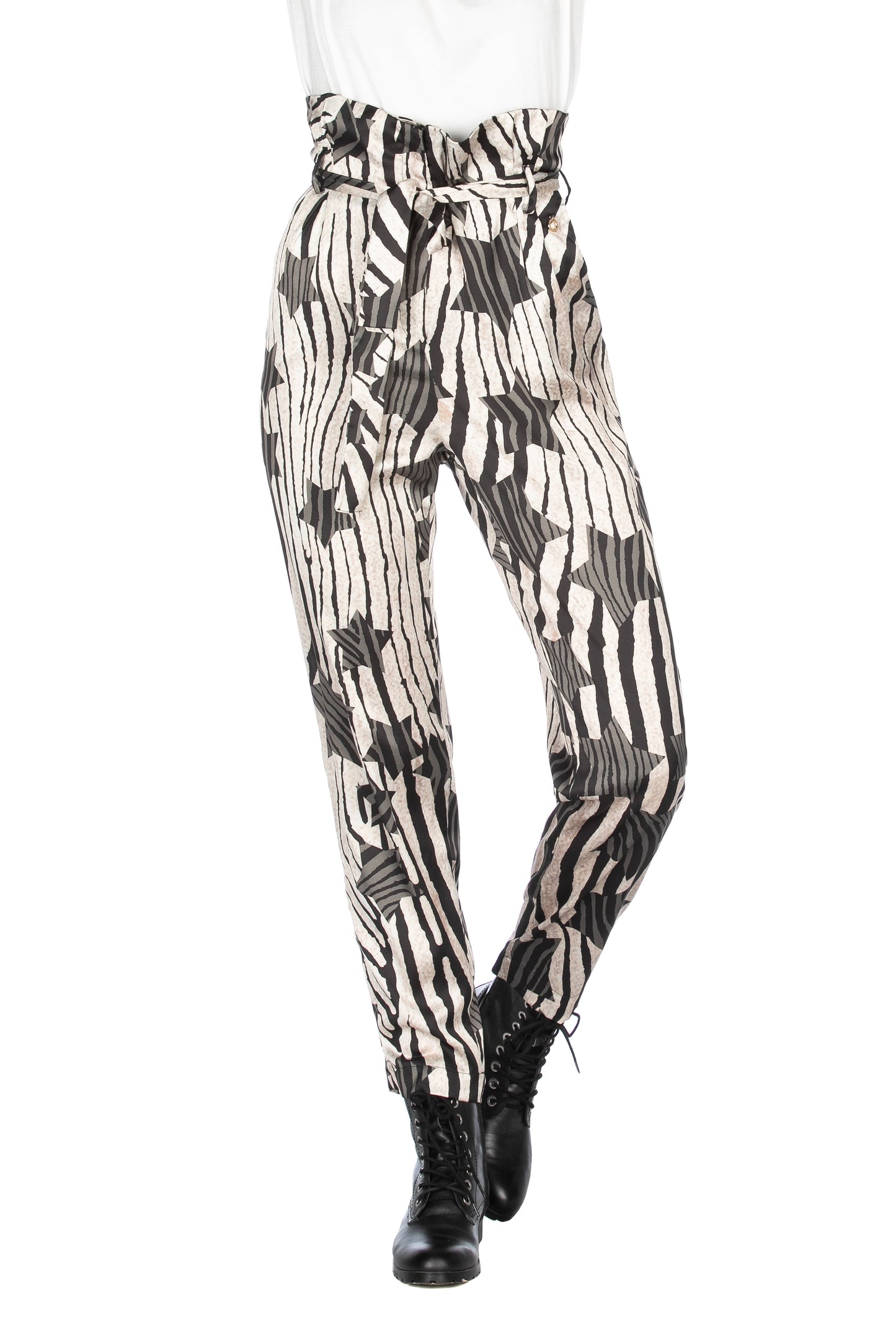 TRAMONSA 纸袋裤，配以动物印花和星星图案腰带和口袋