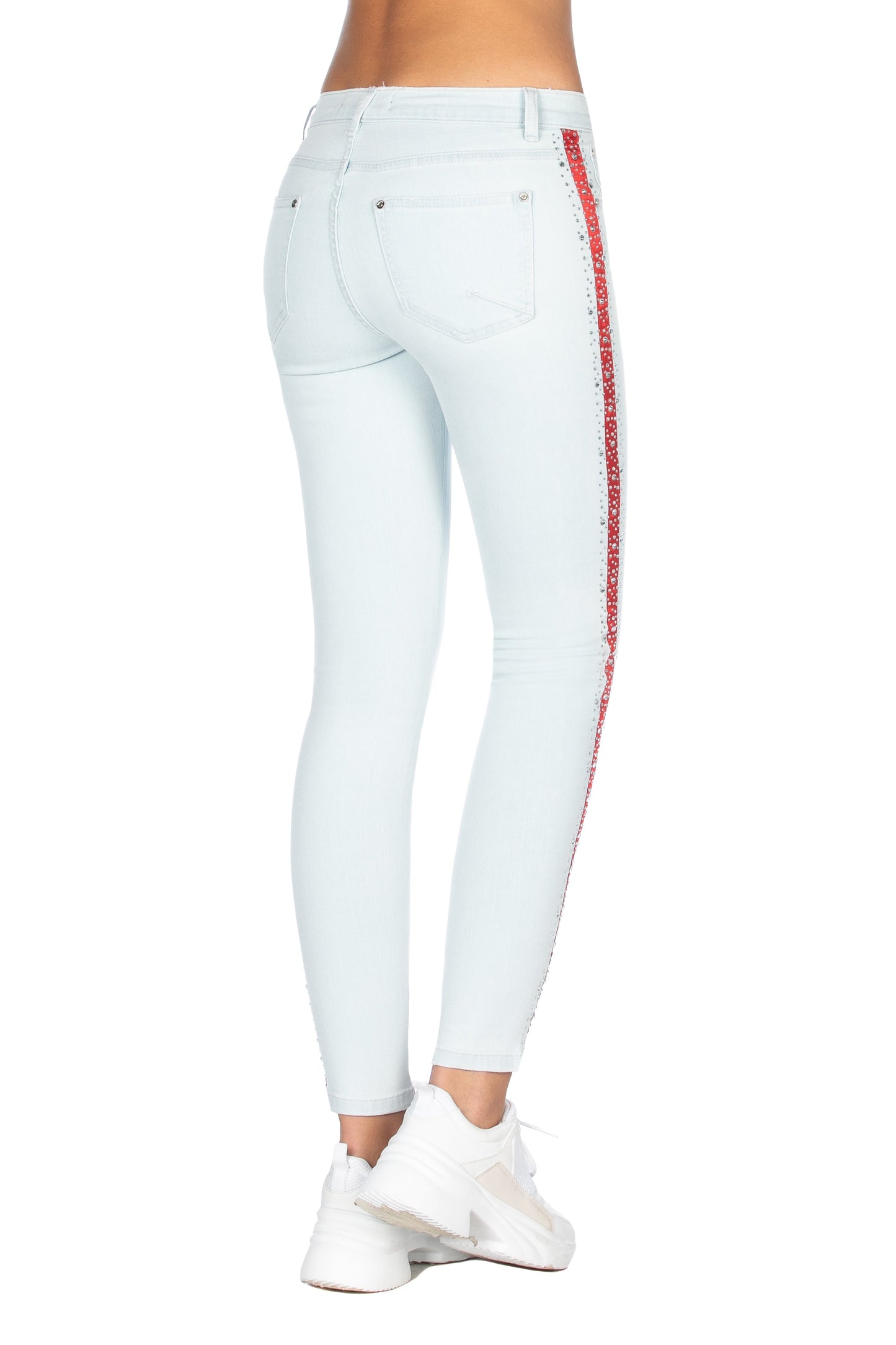 SVEVA 高腰五袋牛仔裤，罗缎款式和水钻牛仔布