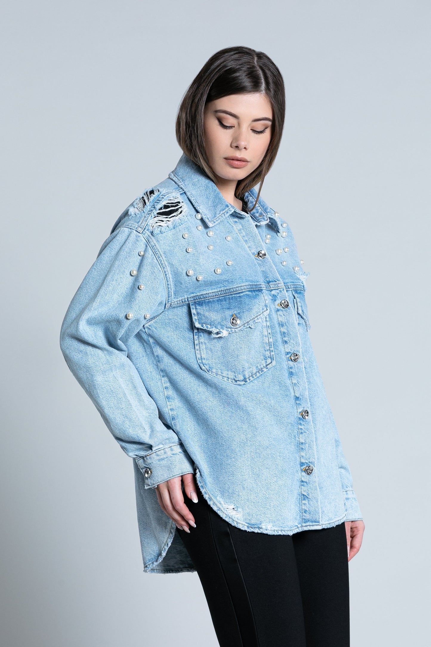 ZARELO 长袖衬衫，饰有珍珠装饰