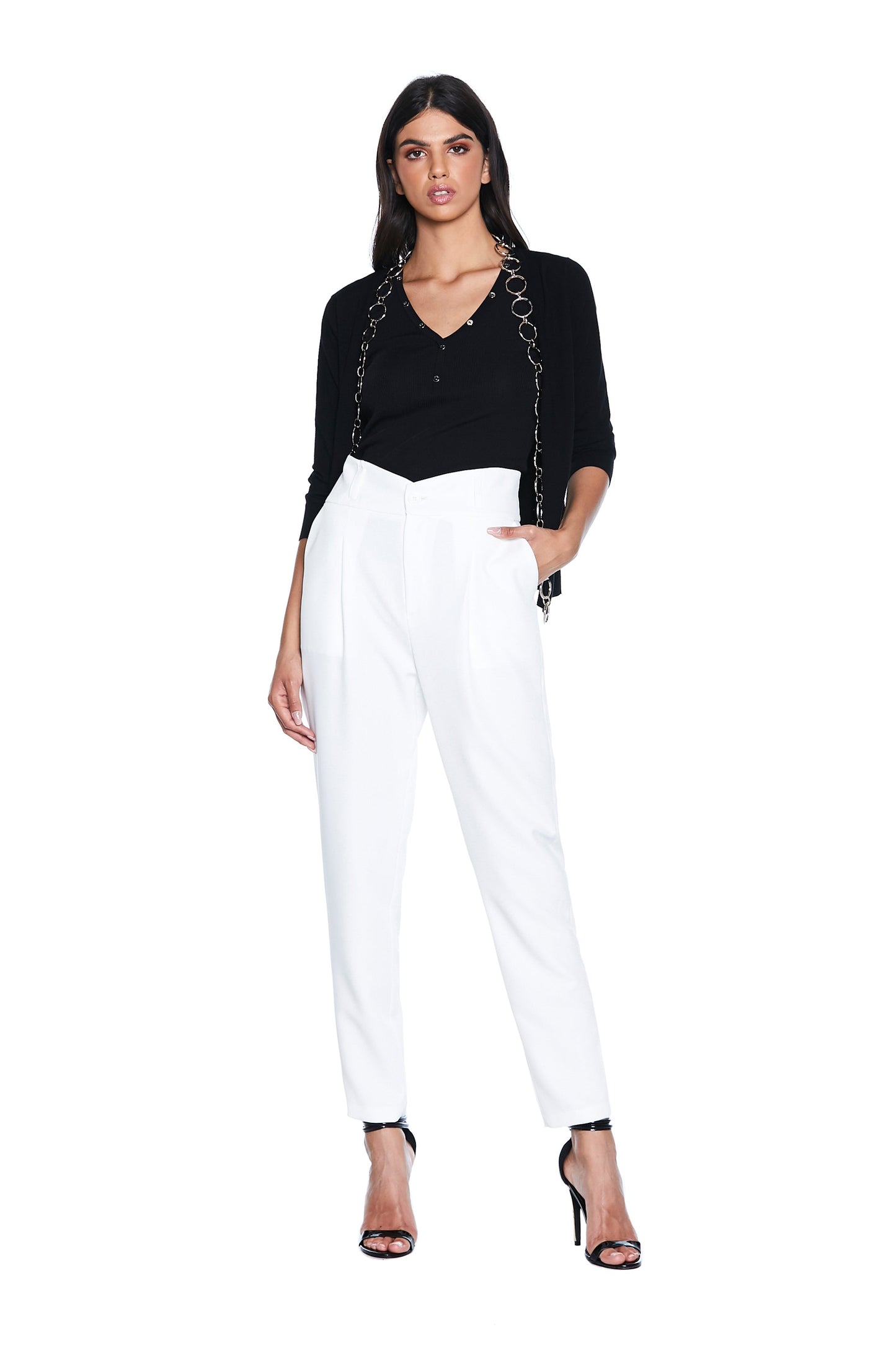 VRET 高腰长裤，搭配燕尾服紧身上衣加腰带加口袋