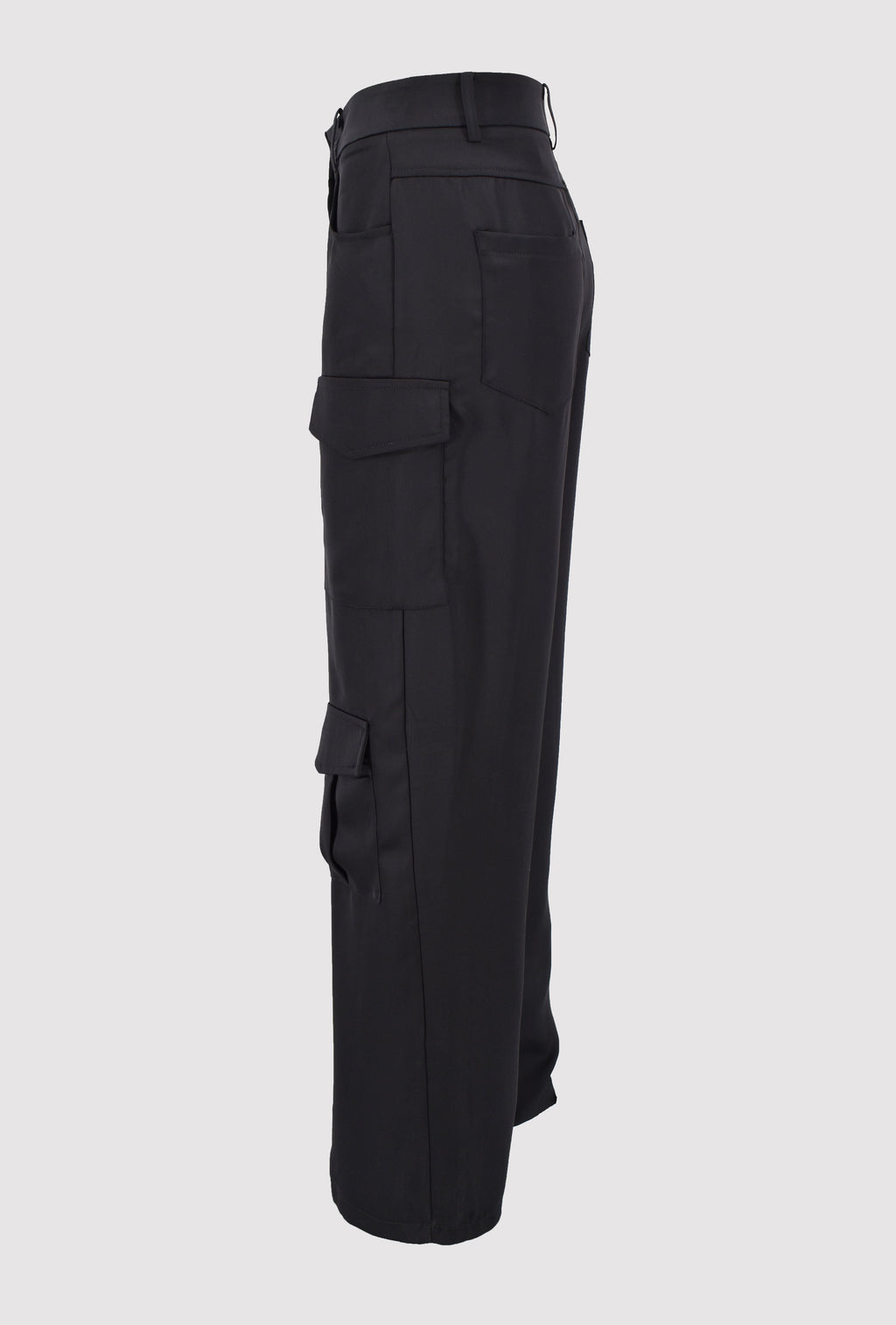 COSTRU 半光面效果大口袋工装裤