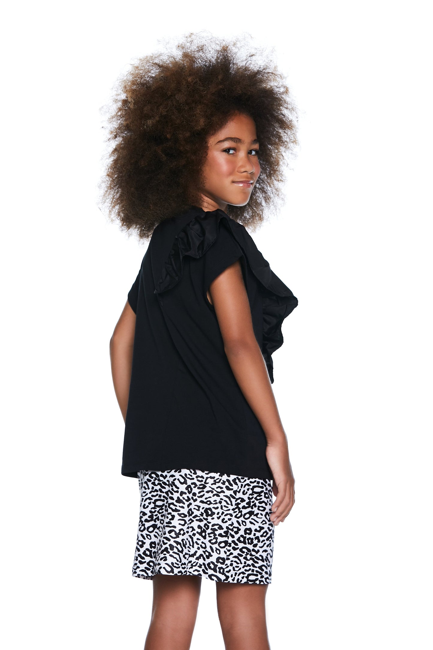 SHILERINA 半袖 T 恤，带翻盖贴花水钻加塔夫塔荷叶边加内部徽标印花