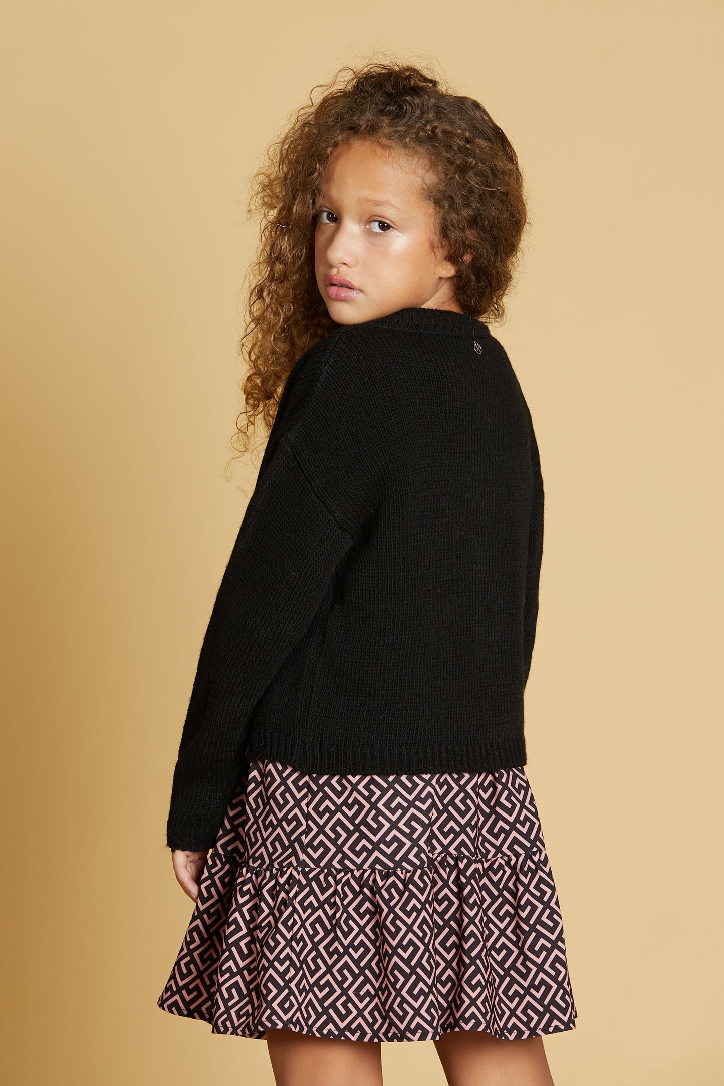 ZIBAL 开衫，带纽扣加断点加应用程序。铆钉和水钻