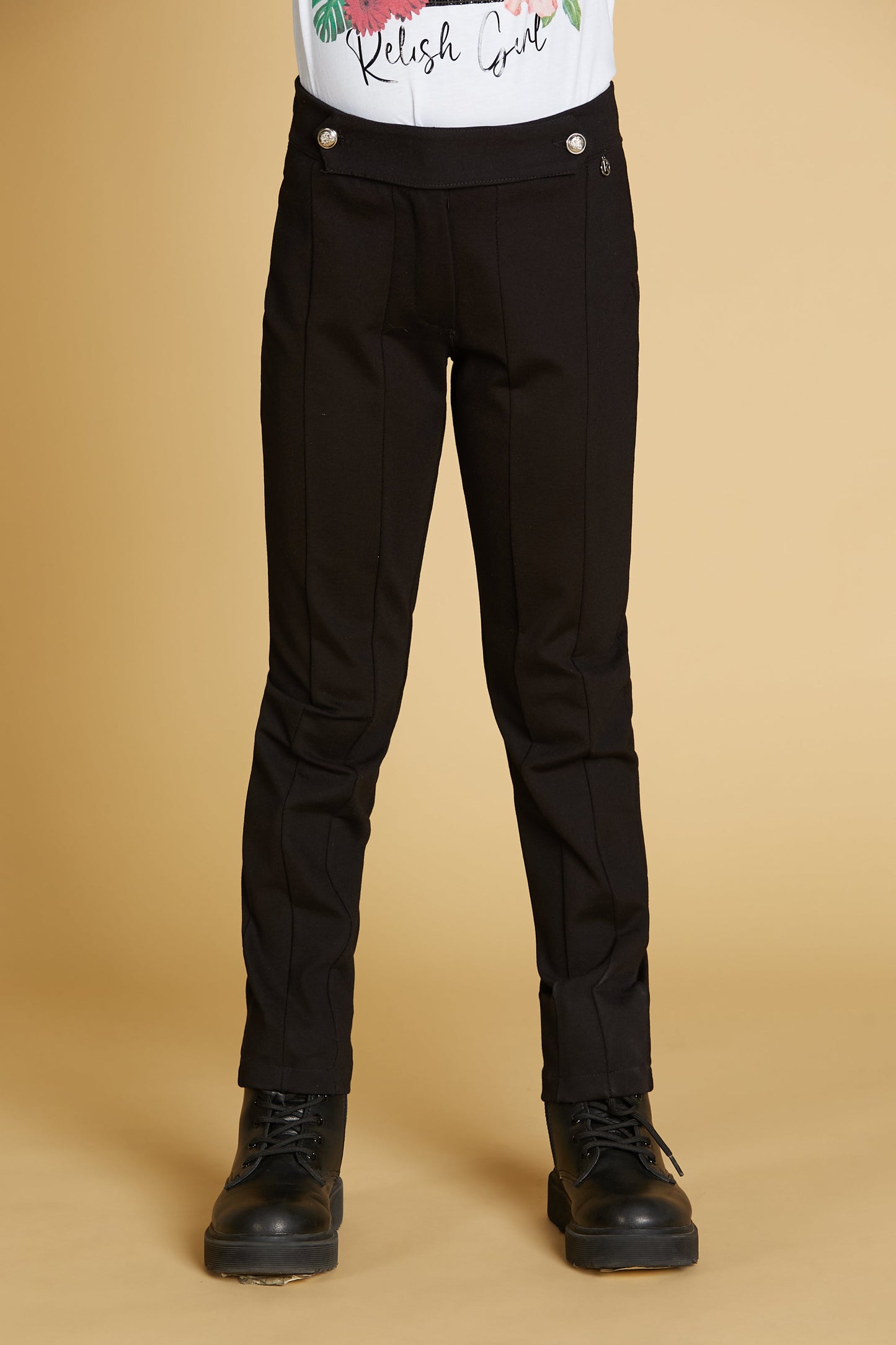 修身 SCUDO 长裤，剪裁加纽扣背带