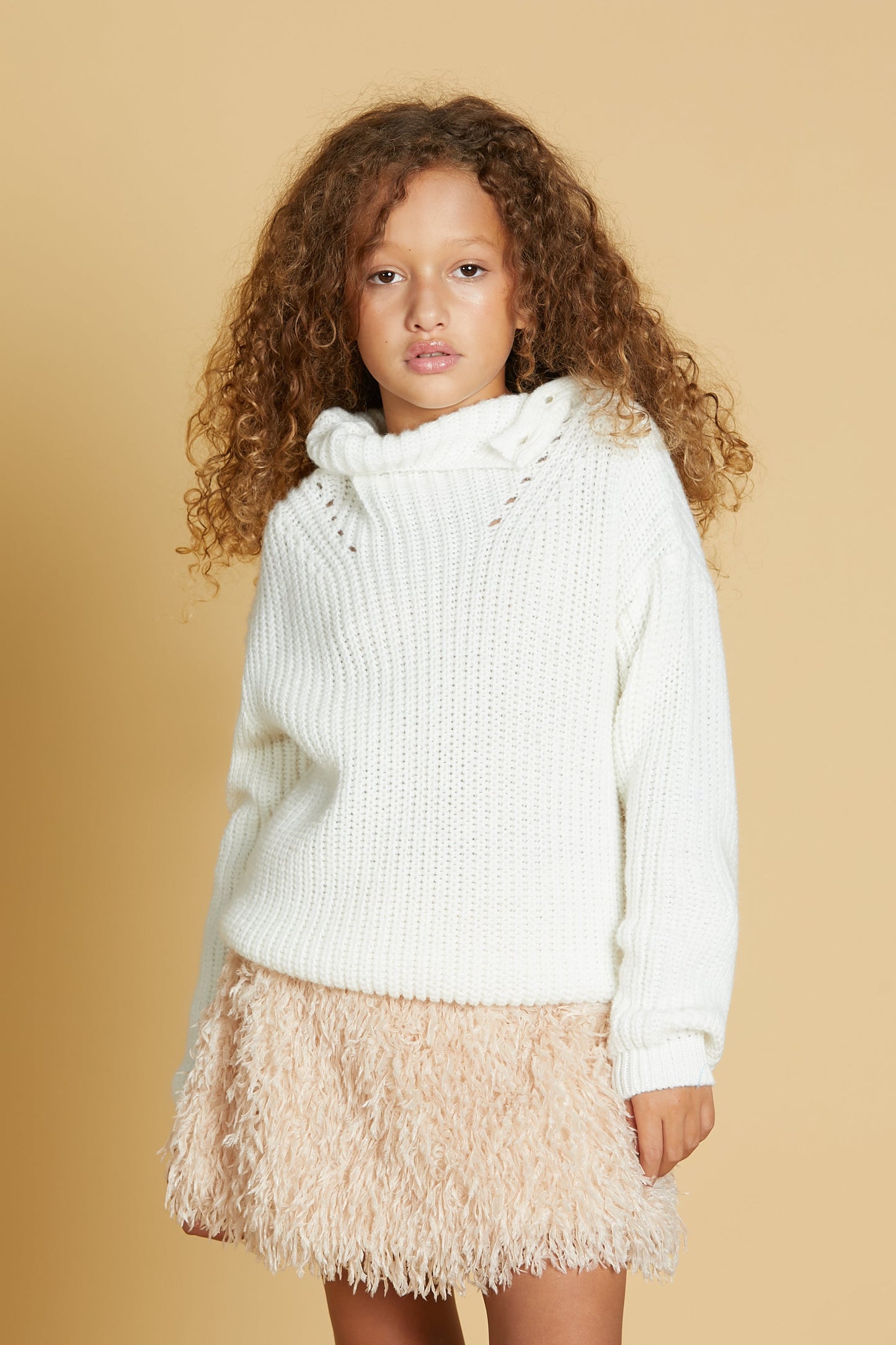 SPICA 高领毛衣加纽扣加镂空