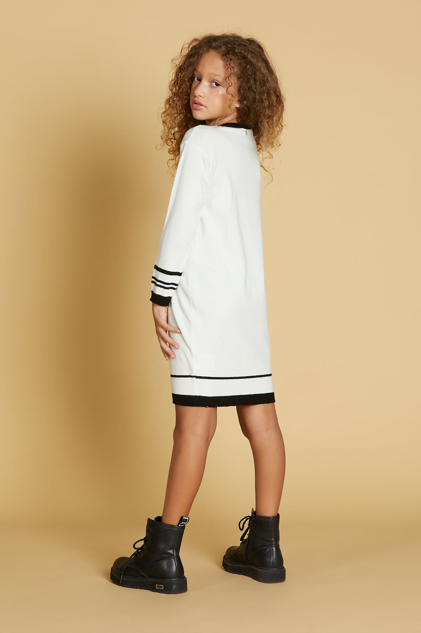 ZAURAK 多条纹短罗纹蛋经编连衣裙