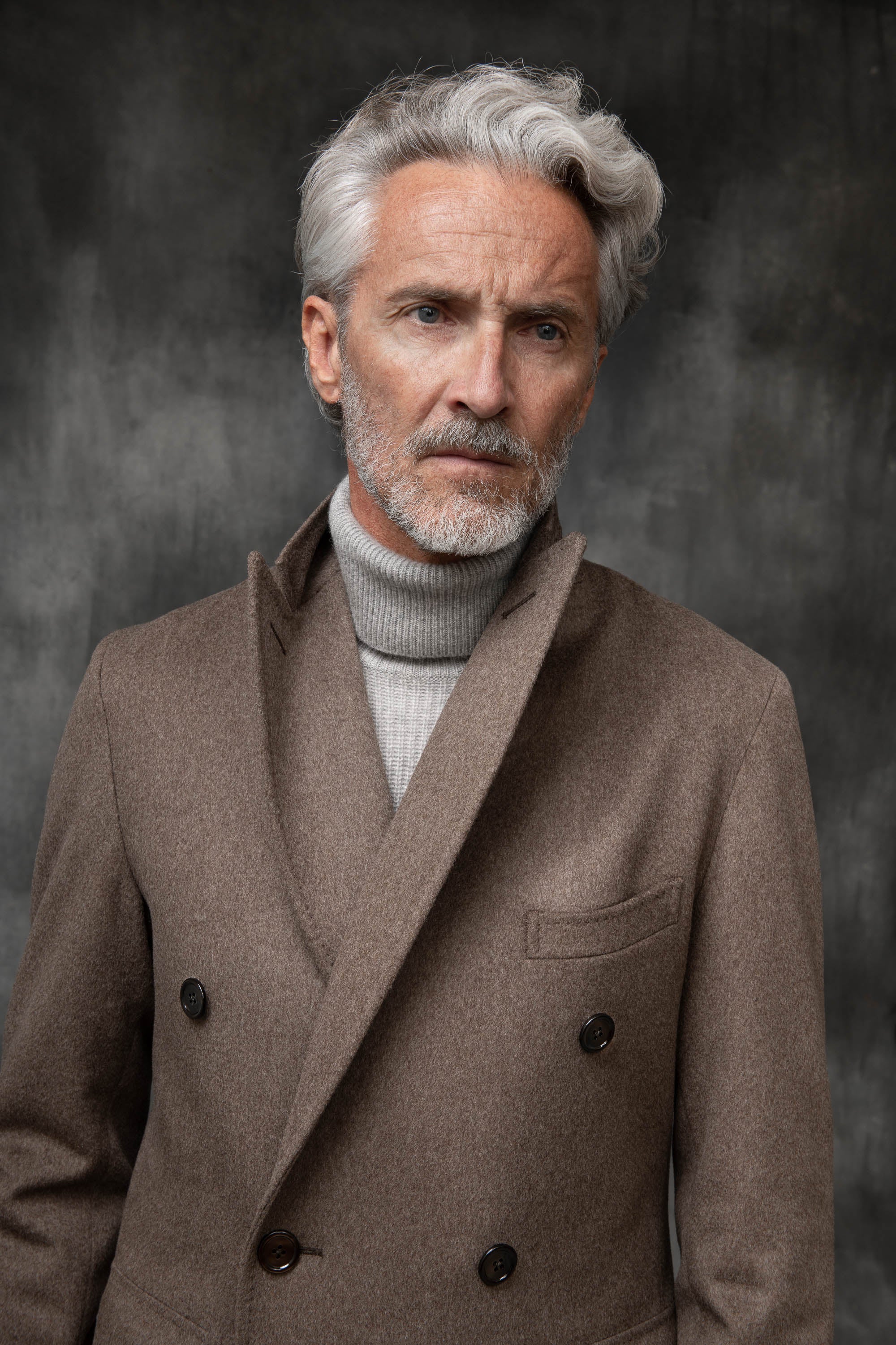 Loro Piana 羊毛灰褐色 Polo 衫——意大利制造