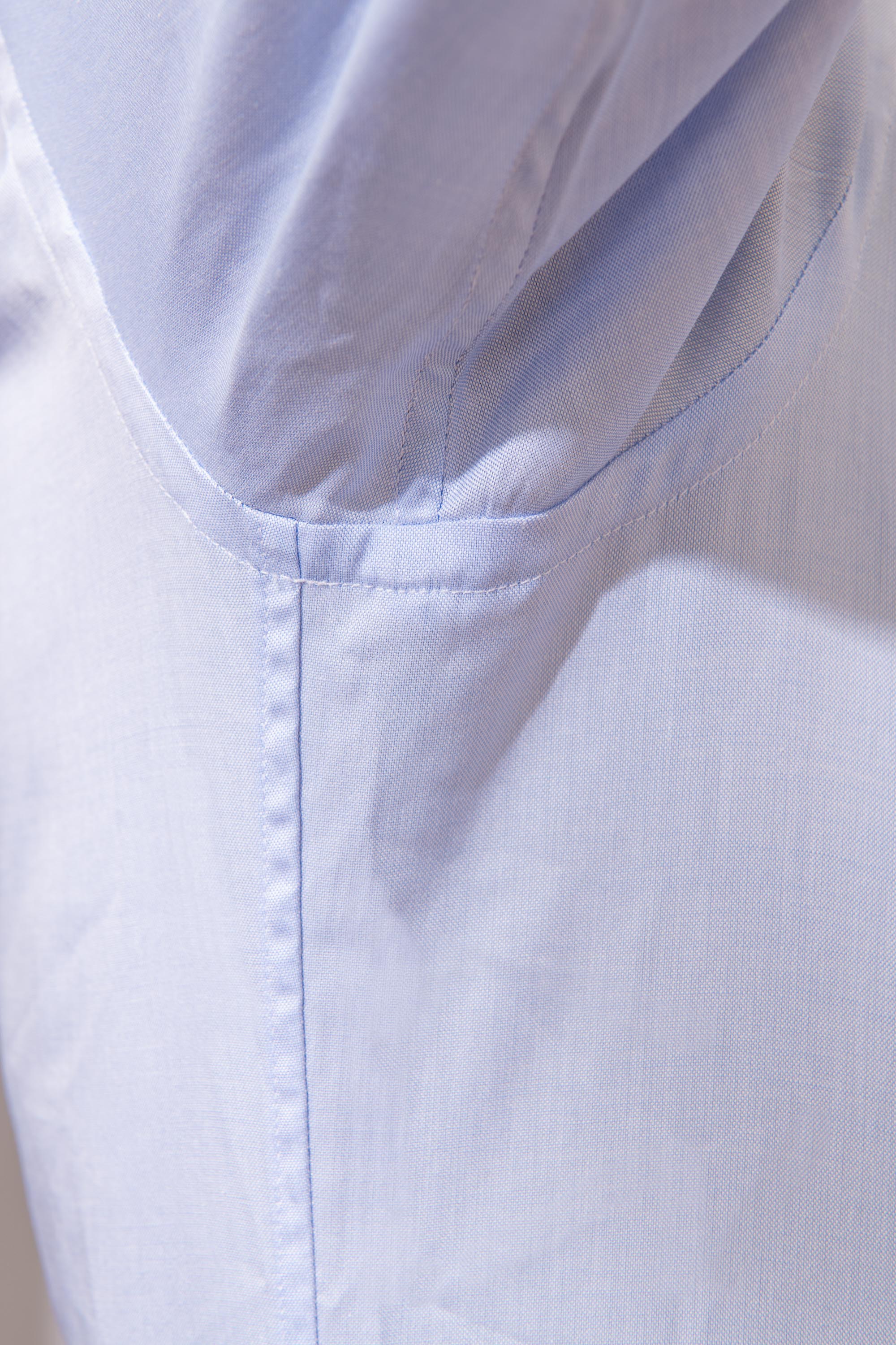 浅蓝色系扣衬衫 “Sartoriale 系列” - 意大利制造