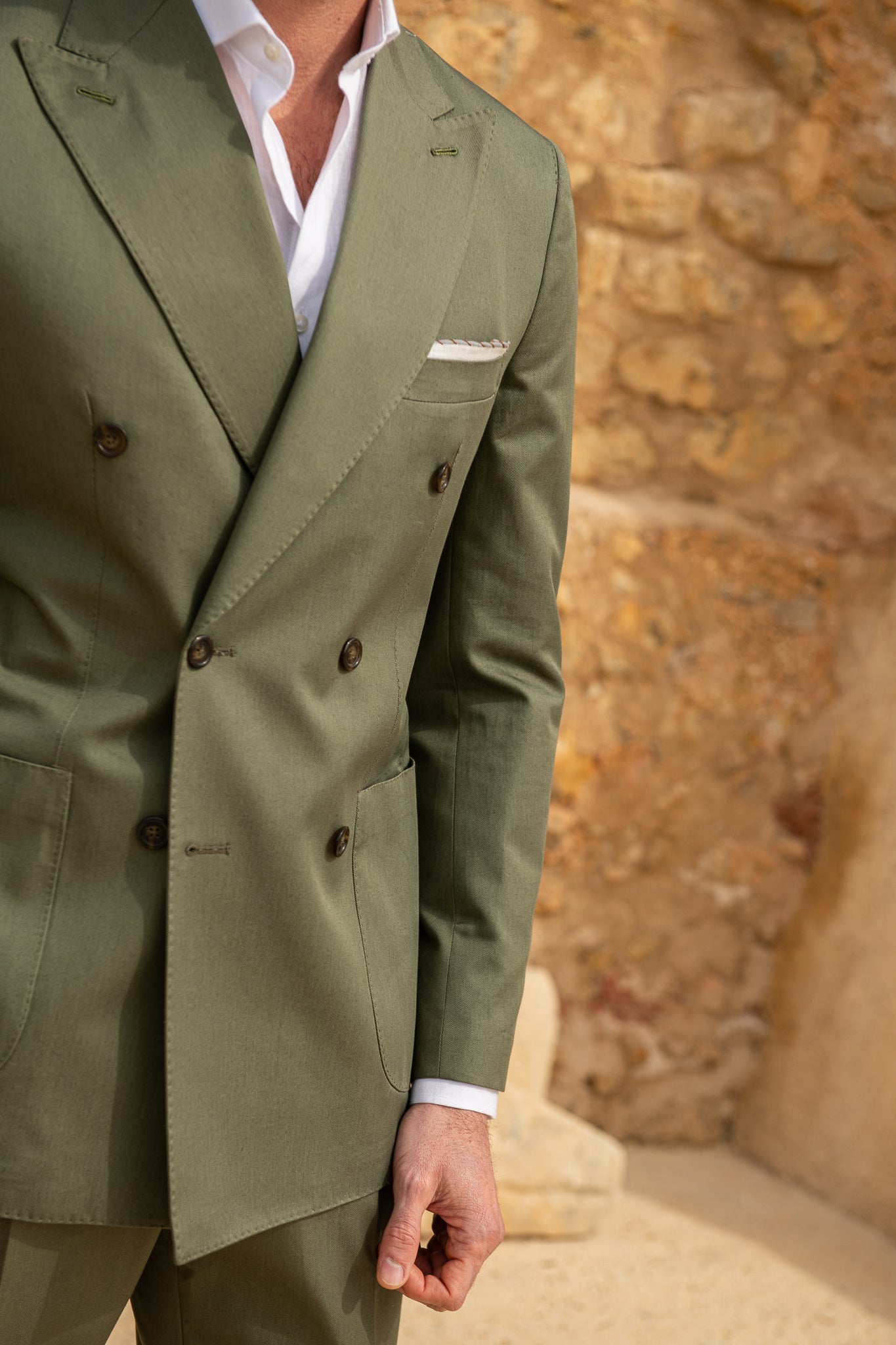 Loro Piana 棉质绿色双排扣西装 - 意大利制造