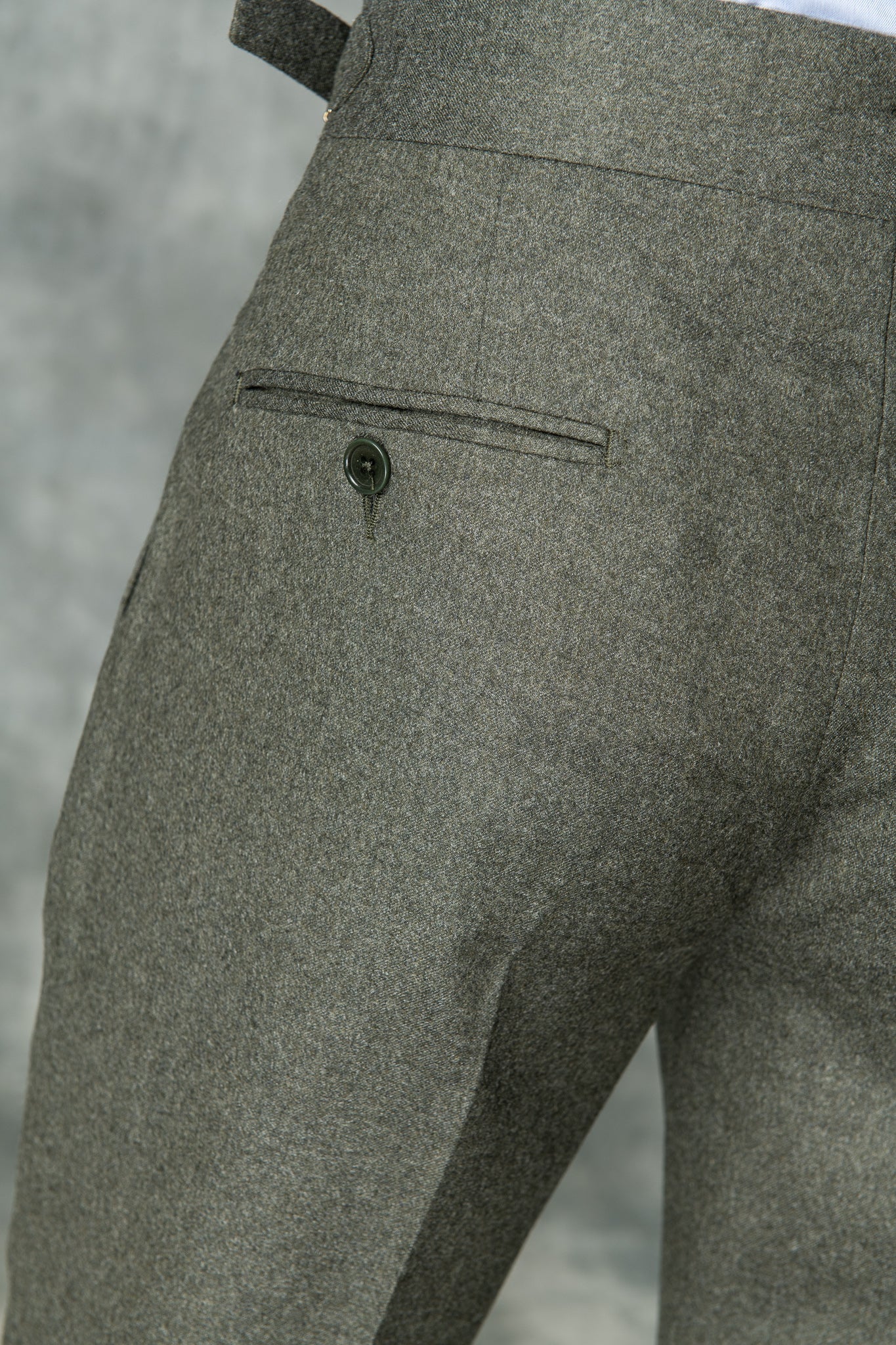 绿色法兰绒长裤“Soragna Capsule Collection”——意大利制造